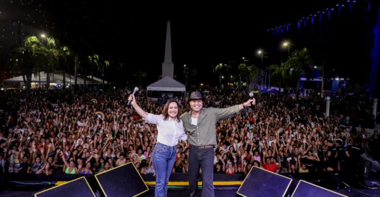 Festa do Trabalhador reúne multidão em Rio Branco com show de Tierry